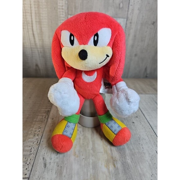 TOMY Sonic the Hedgehog Knuckles 9" Plush SEGA Tag T22355 Rare  Collectable - Picture 5 of 8